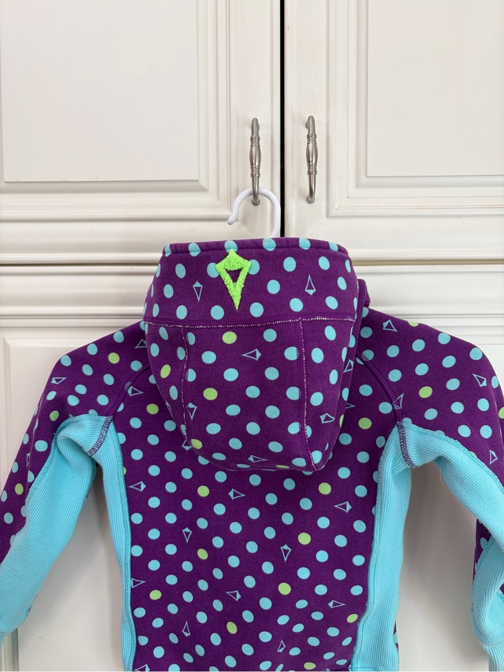 SIZE 4 - Ivivva girl’s full zip hoodie / jacket - Picture 8 of 12